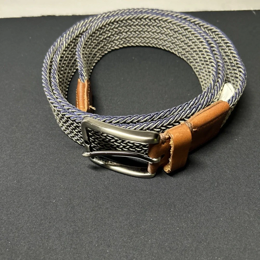 The Unbranded Brand men silver